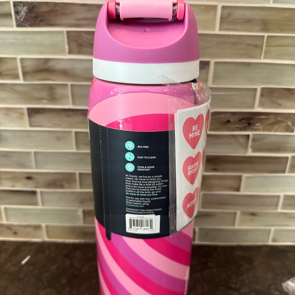 COPY - Owala limited release ColorDrop I ❤️ U You Hearts Tumbler 40oz Water Bot…